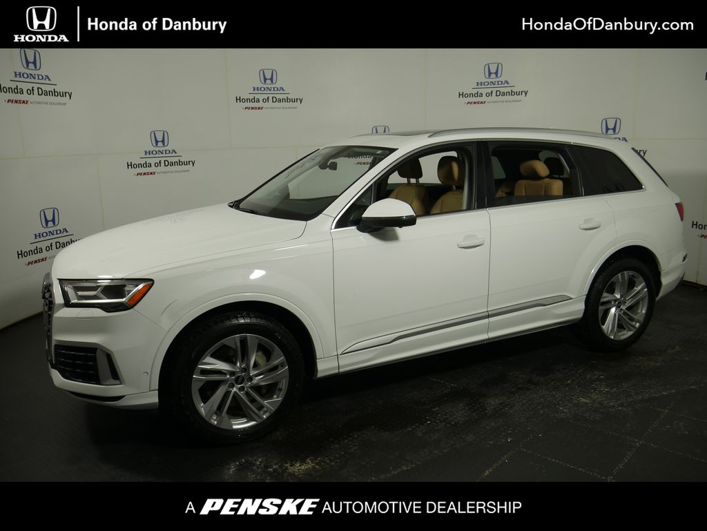 Thumbnail: 2021 Audi Q7 - 1