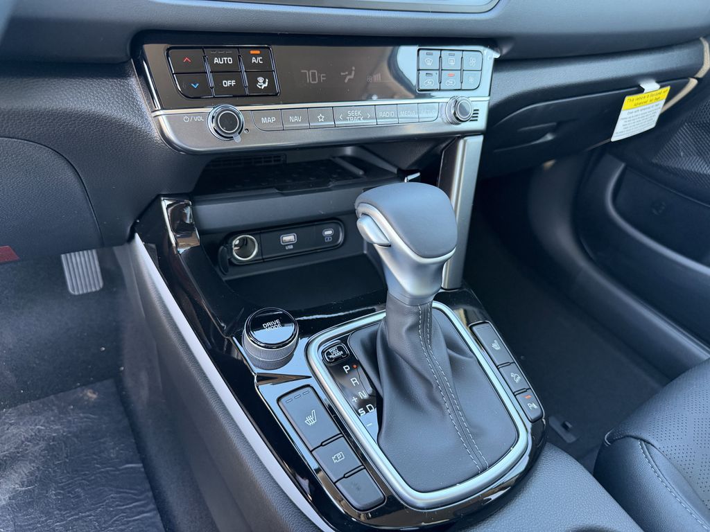 new 2026 Kia Seltos car, priced at $24,323