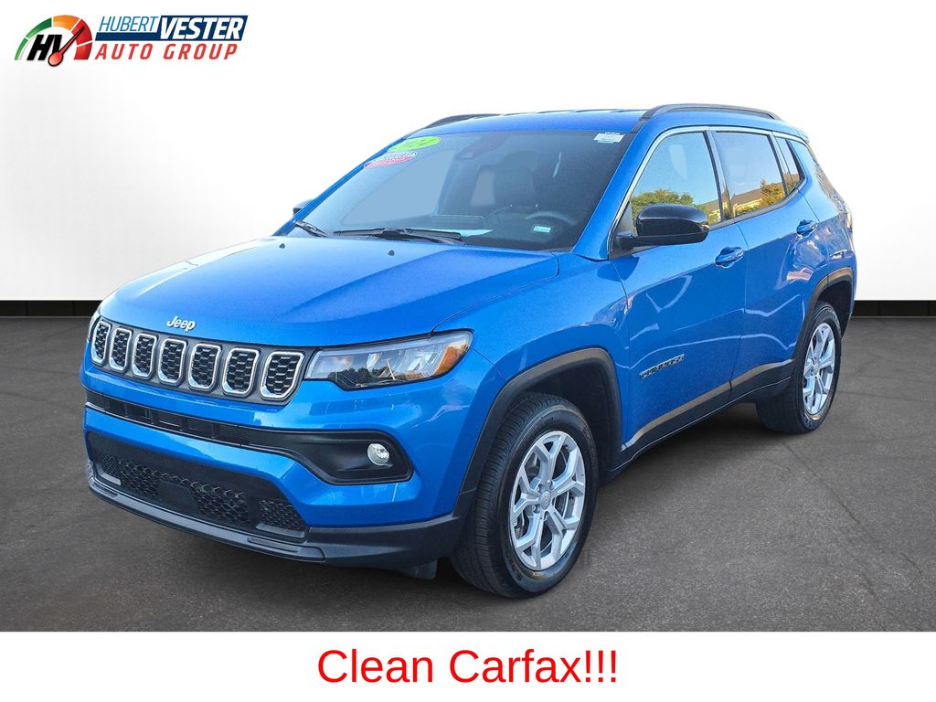 2024 Jeep Compass Latitude photo 2