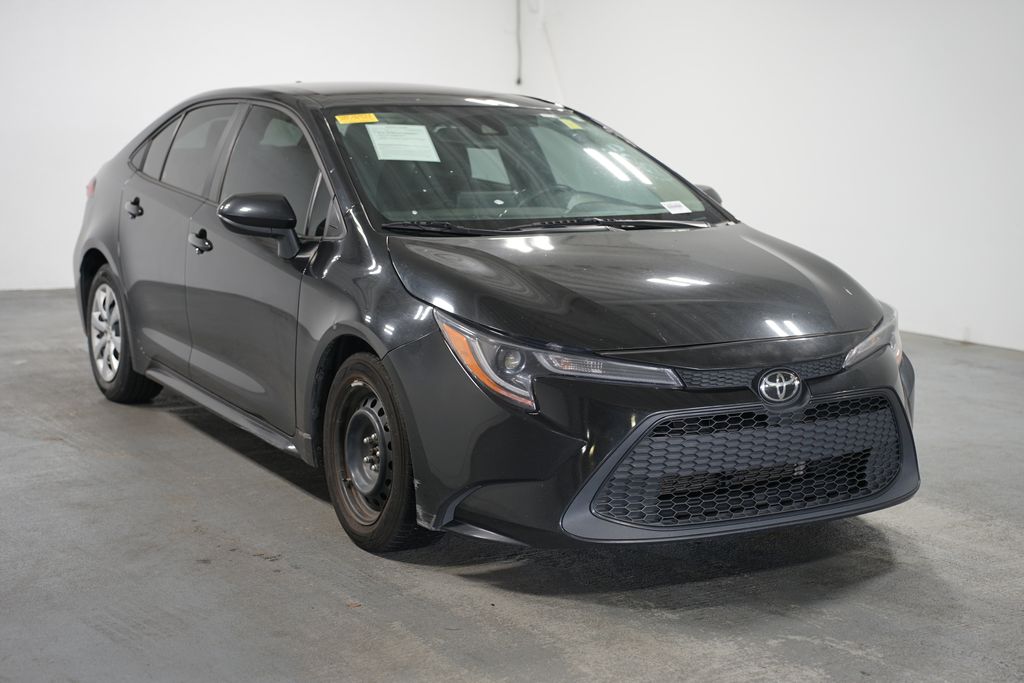 2022 Toyota Corolla LE 3