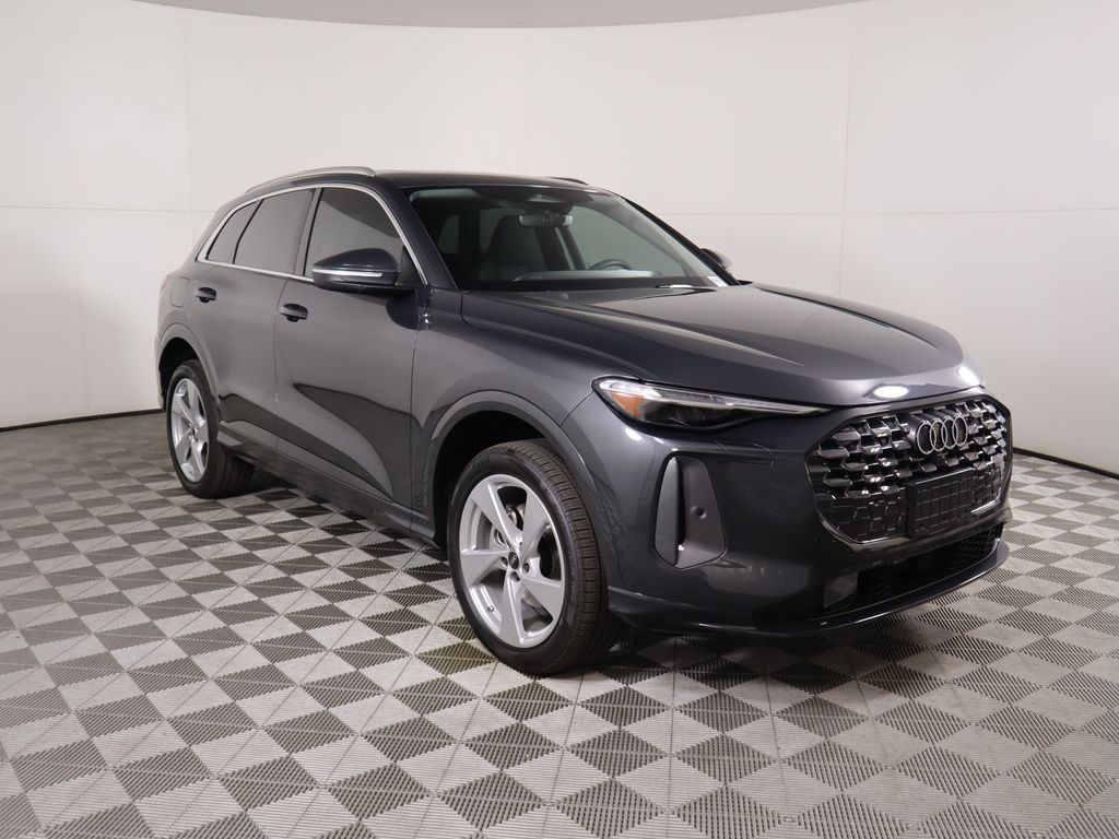 Thumbnail: 2025 Audi Q5 - 3