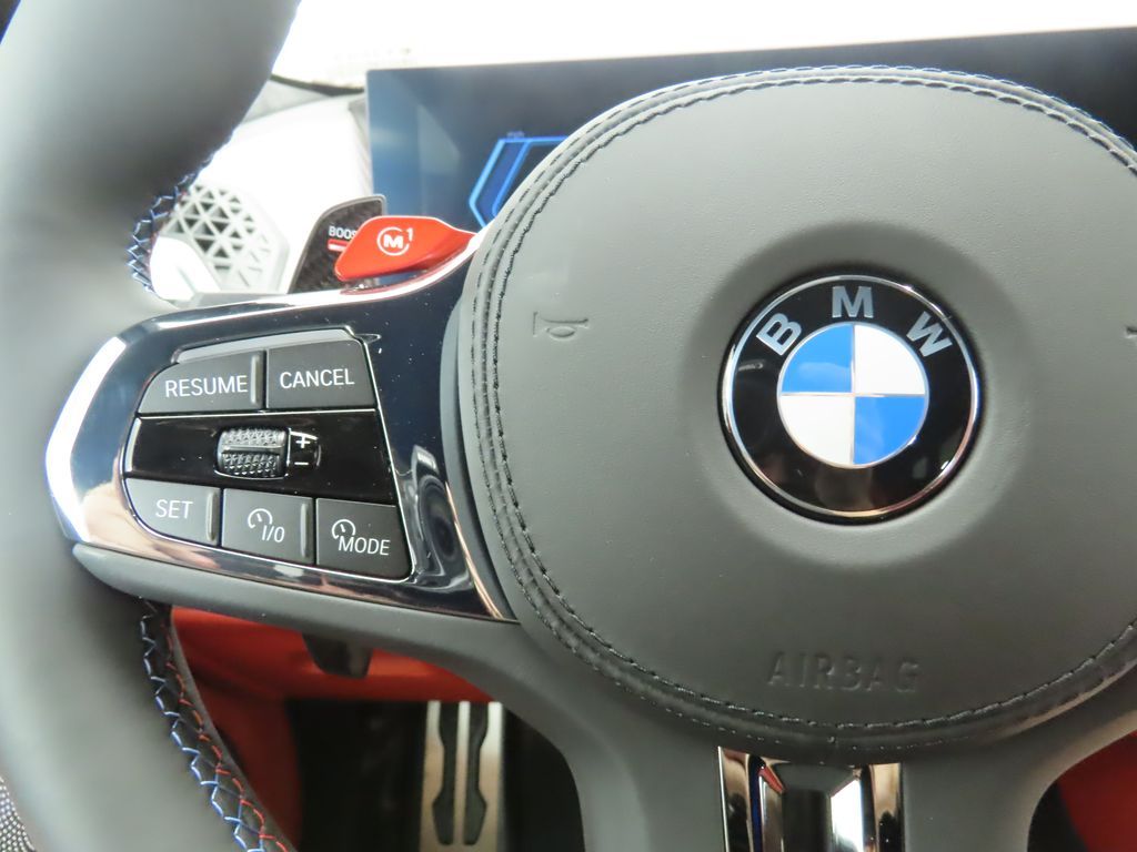 Thumbnail: 2026 BMW XM - 11