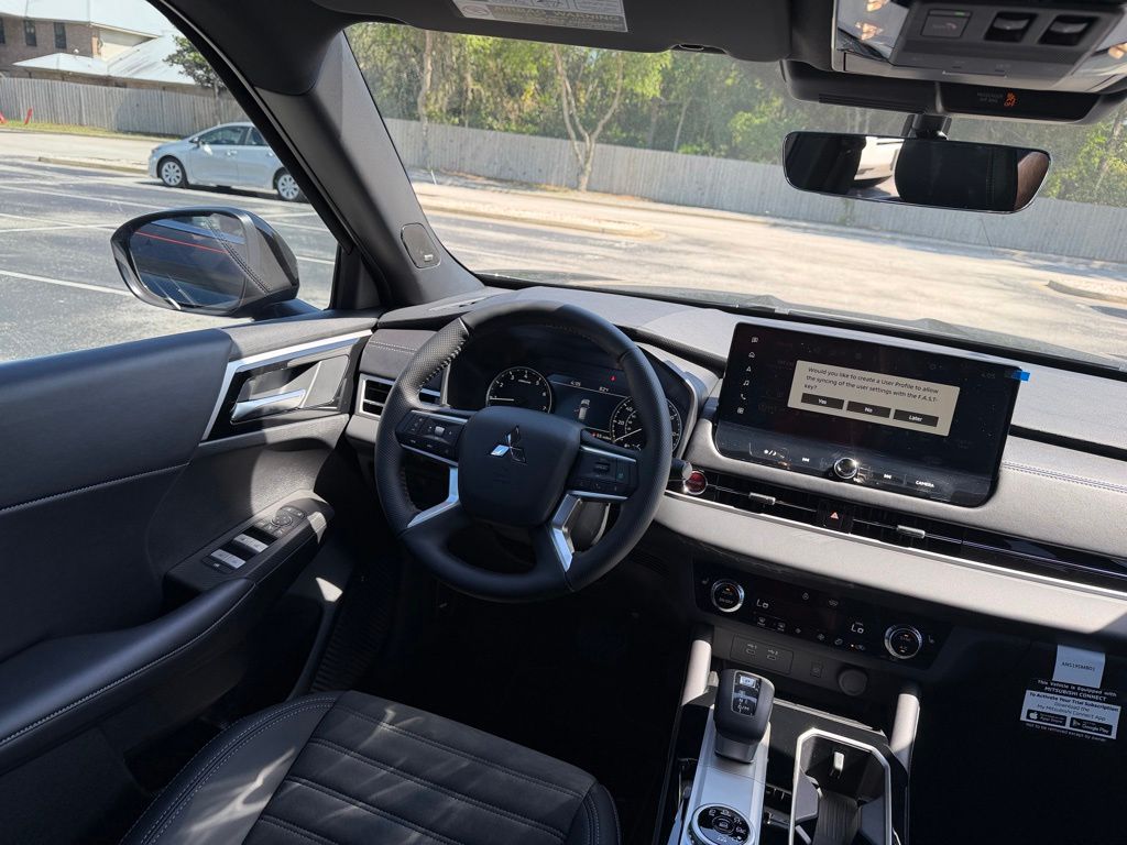 New 2026 Mitsubishi Outlander SUV