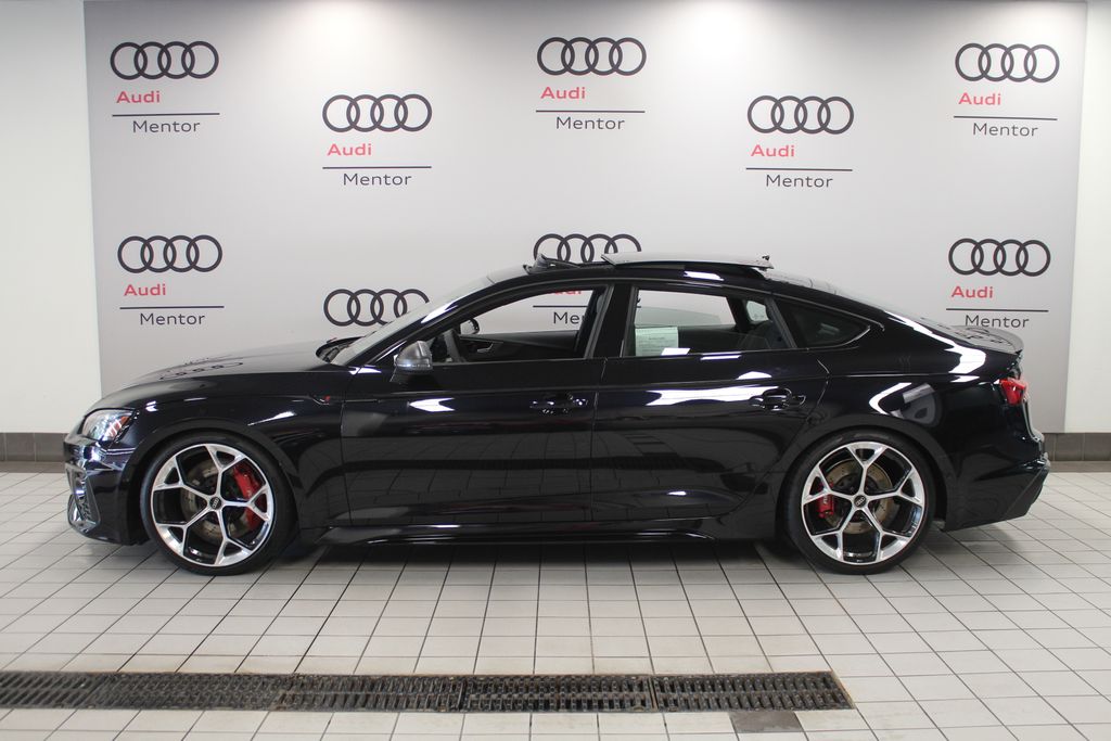 Thumbnail: 2023 Audi RS 5 - 3