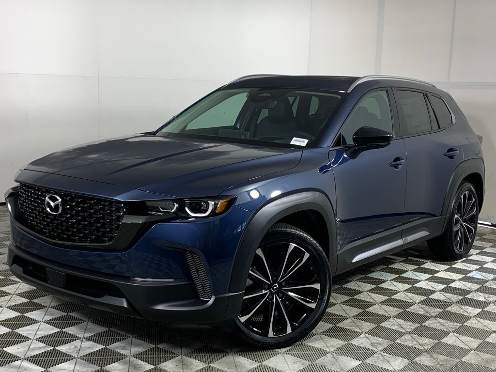 2025 Mazda CX-50 Premium Plus's photo