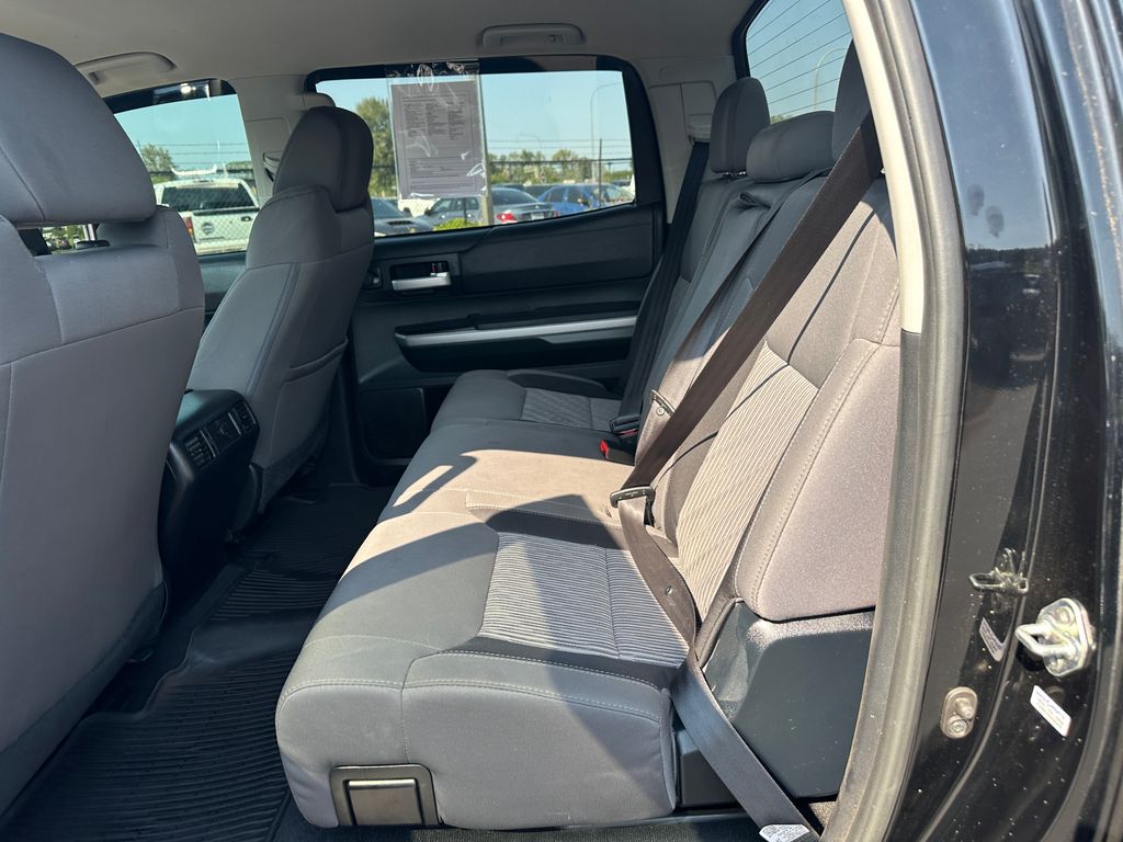 2017 Toyota Tundra SR5