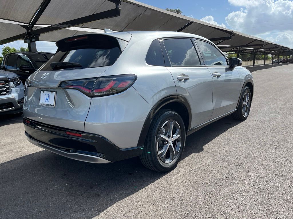 Thumbnail: 2024 Honda HR-V - 4