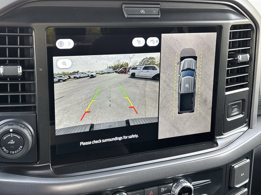 New 2026 Agate Black Metallic Ford XLT image 23