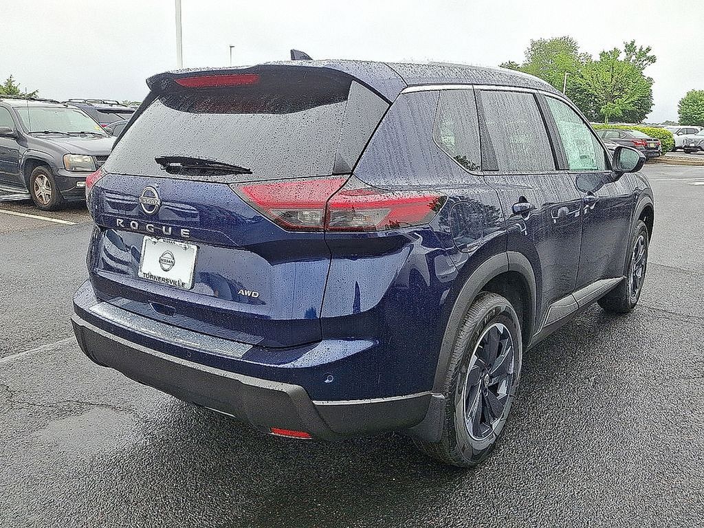 2025 Nissan Rogue SV 4