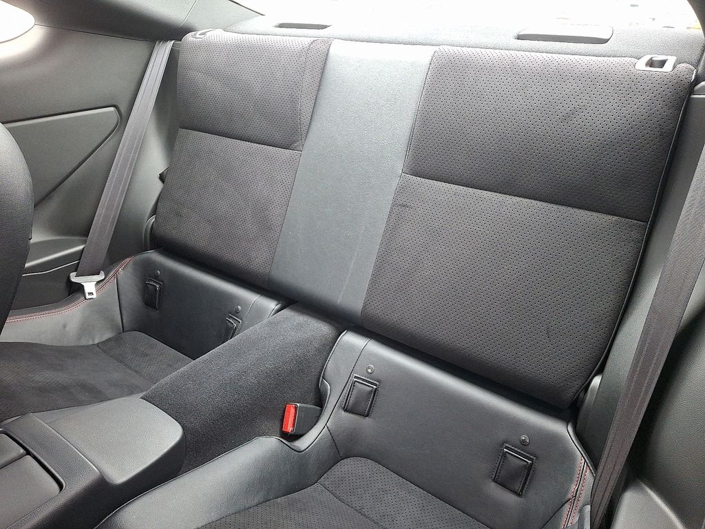 Thumbnail: 2024 Toyota GR86 - 10