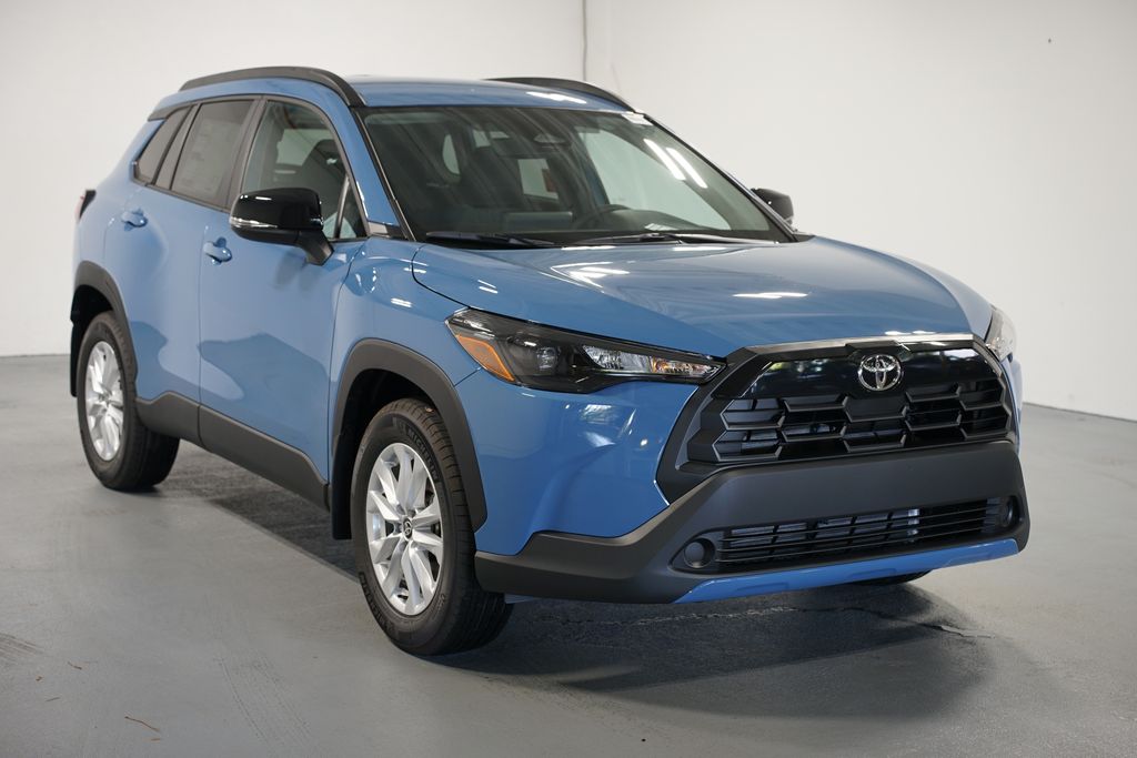 Thumbnail: 2026 Toyota Corolla Cross - 3