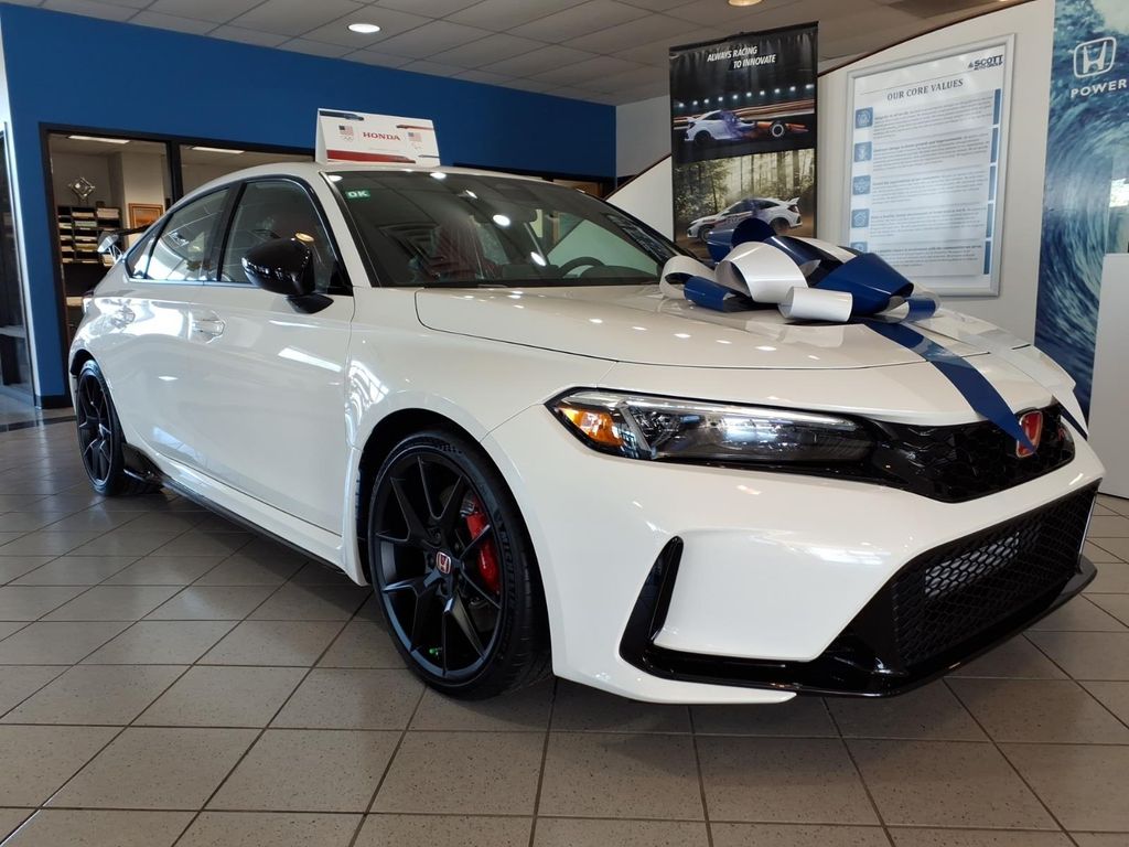 Championship White 2026 Honda Civic Type R FWD Hatchback Front-Wheel Drive 6-Speed Manual