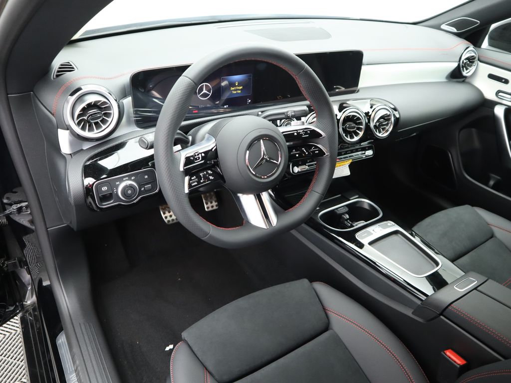 Thumbnail: 2025 Mercedes-Benz CLA - 9