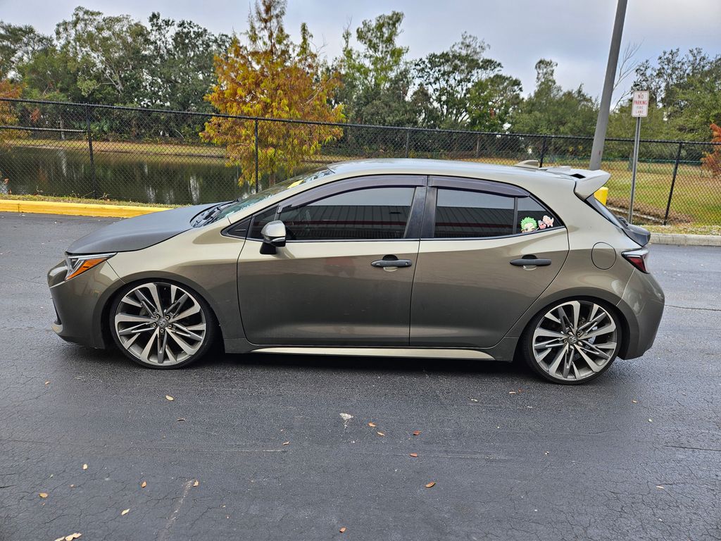 2019 Toyota Corolla SE 2