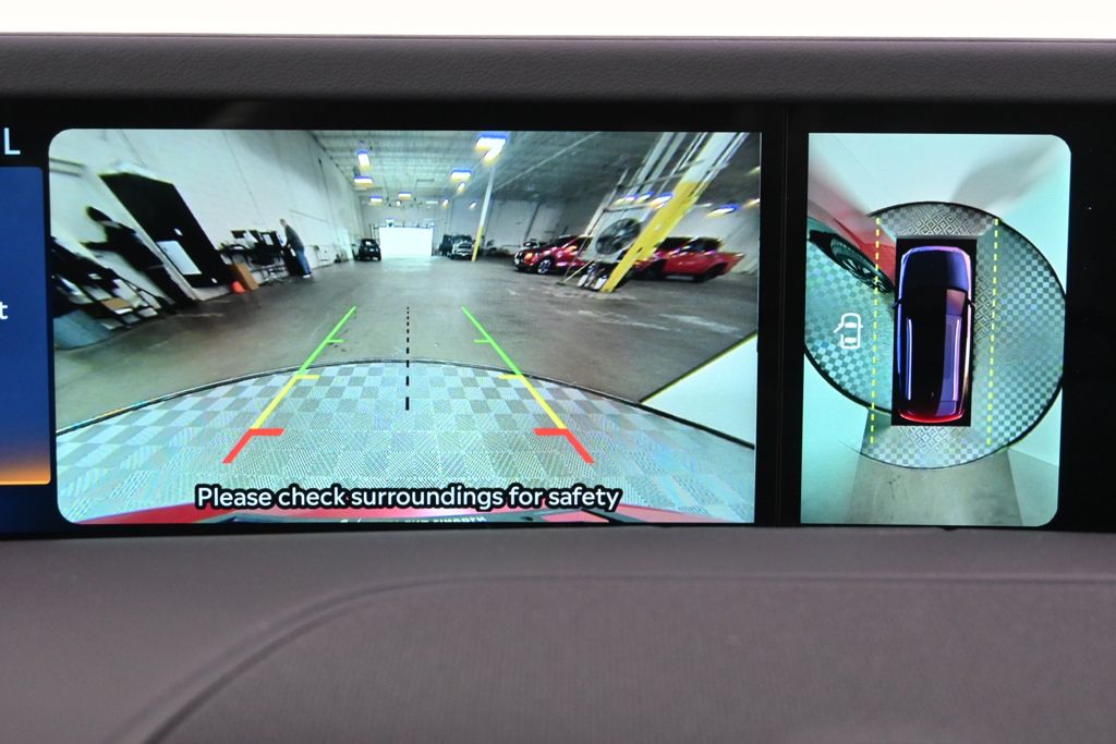 New 2026 Red Lincoln Reserve image 30