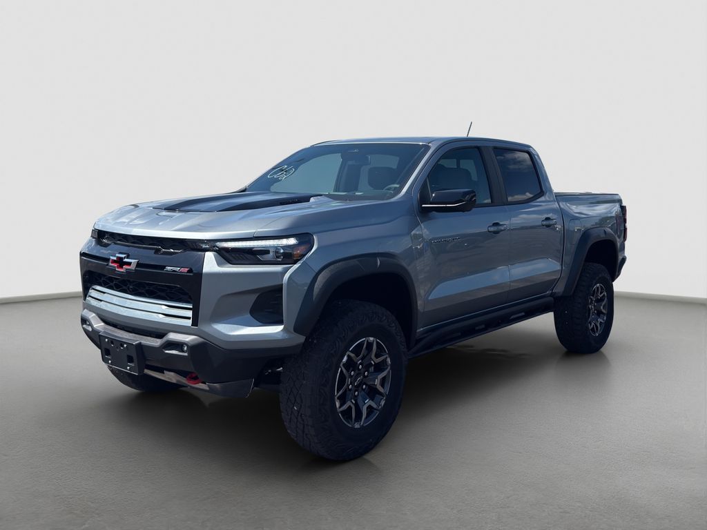 Sterling Gray Metallic 2026 Chevrolet Colorado ZR2 Crew Cab 4WD Pickup Truck Four-Wheel Drive 8-Speed Automatic