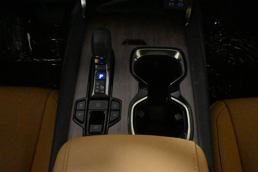 Thumbnail: 2023 Lexus RX - 25