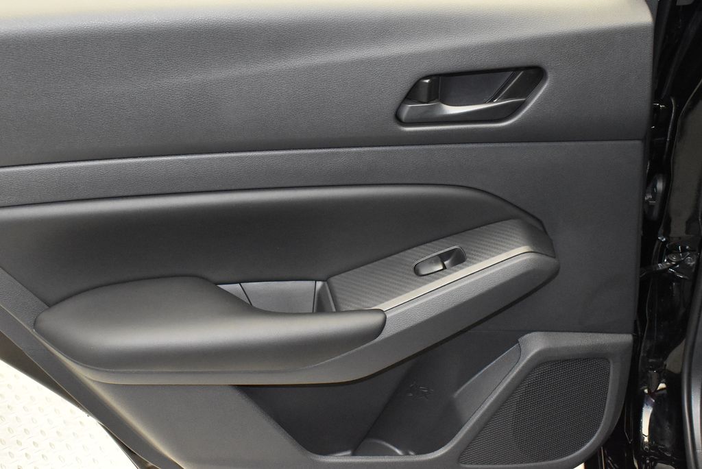 Thumbnail: 2025 Nissan Altima - 31