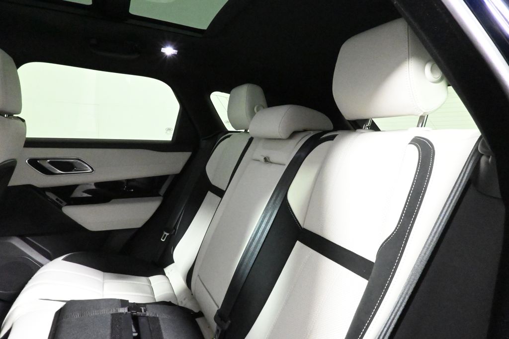 Thumbnail: 2023 Land Rover Range Rover Velar - 5