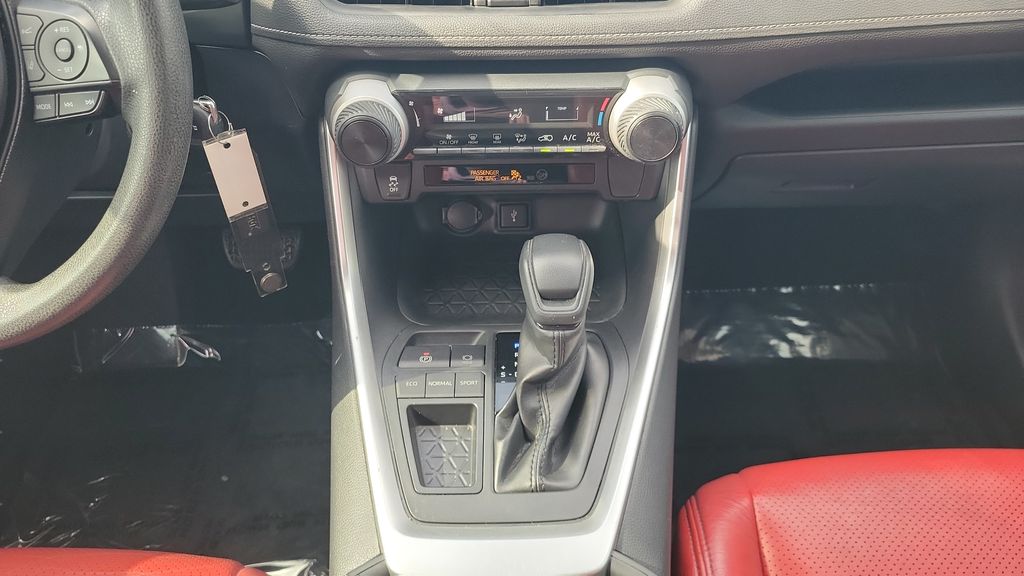 Certified Used 2021 Silver Toyota LE image 15