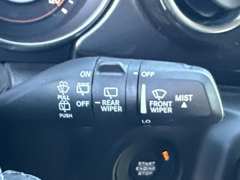Thumbnail: 2020 Jeep Wrangler - 29