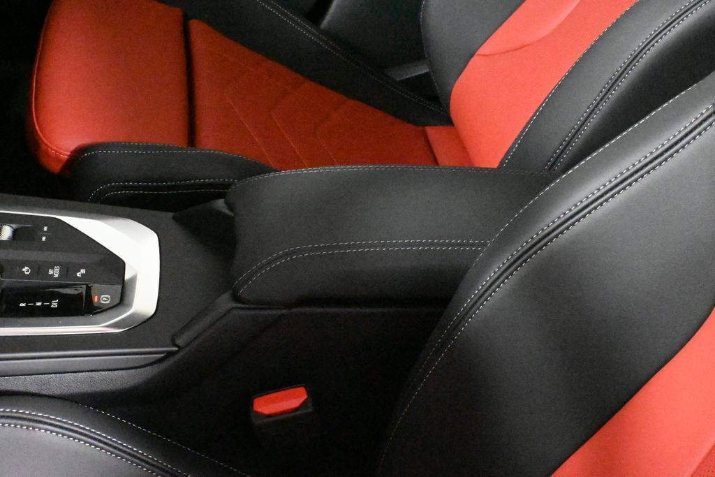 Thumbnail: 2025 BMW 2 Series - 26