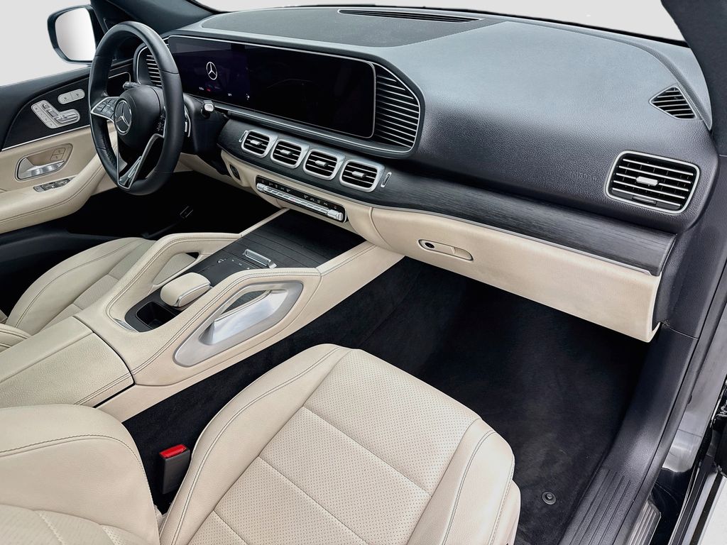 Thumbnail: 2024 Mercedes-Benz GLE - 16