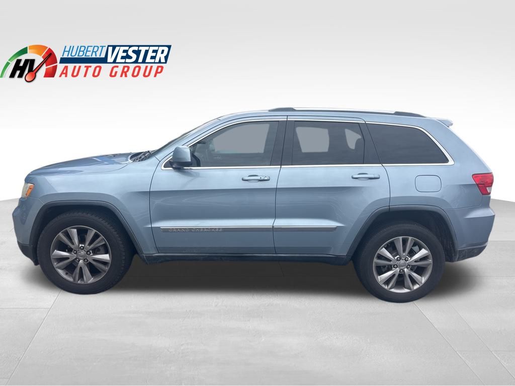 2012 Jeep Grand Cherokee Laredo's photo