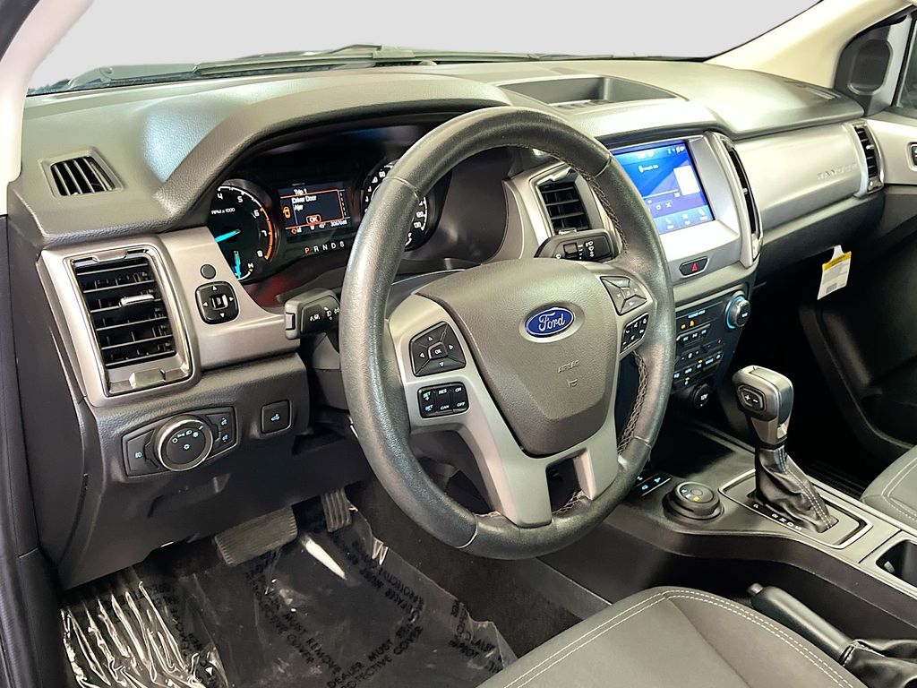 Used 2022 Shadow Black Ford XLT image 9