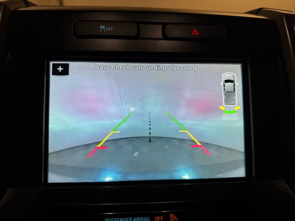 Used 2016  Ford  image 26