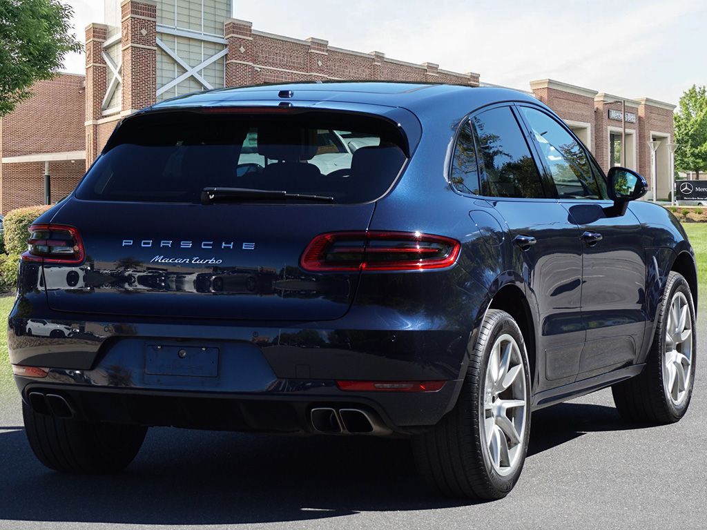 Thumbnail: 2018 Porsche Macan - 6