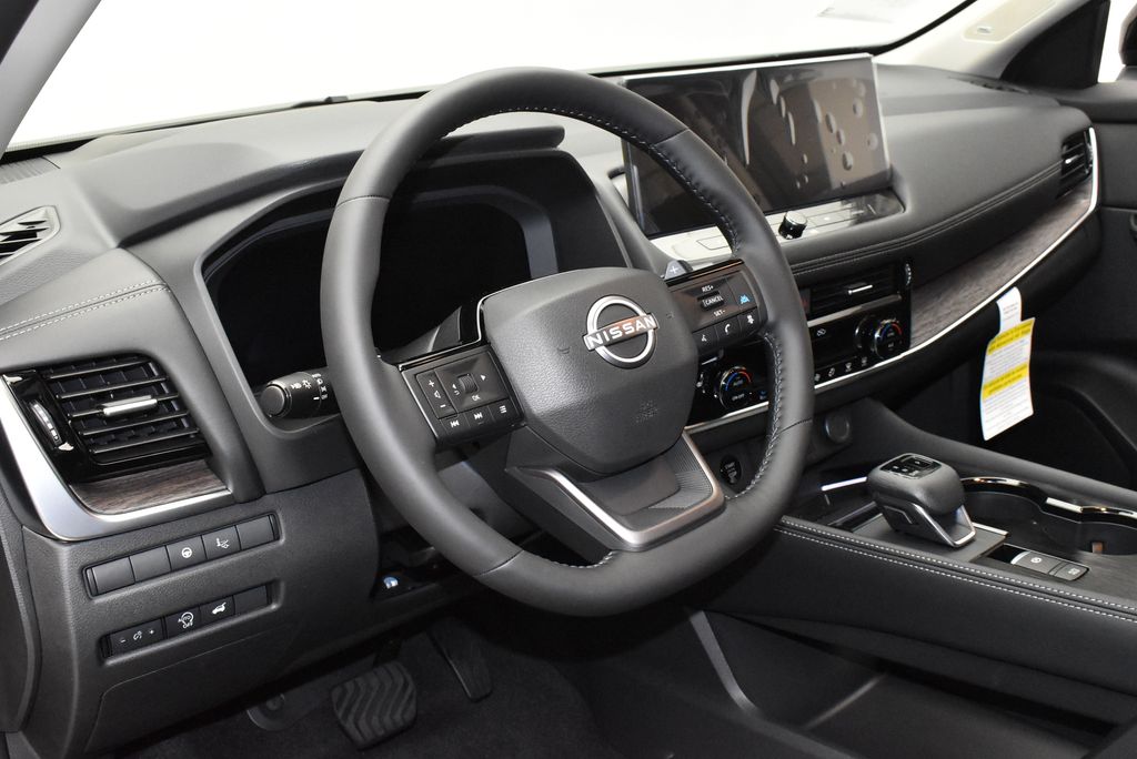 Thumbnail: 2026 Nissan Rogue - 16