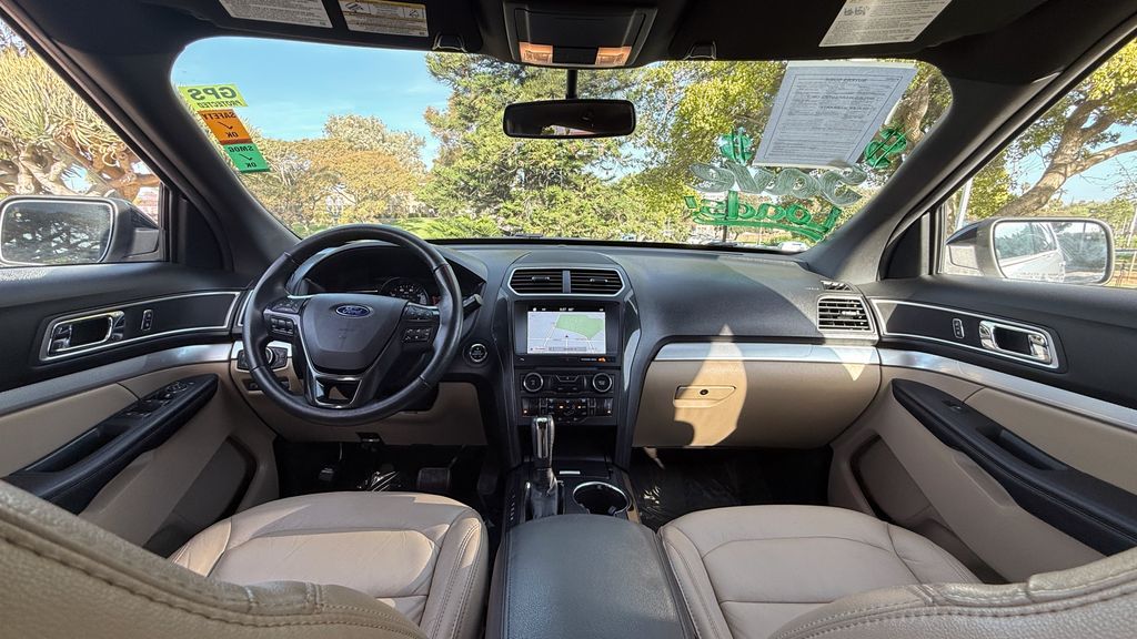 Used 2017 Ford Explorer XLT 4D Sport Utility