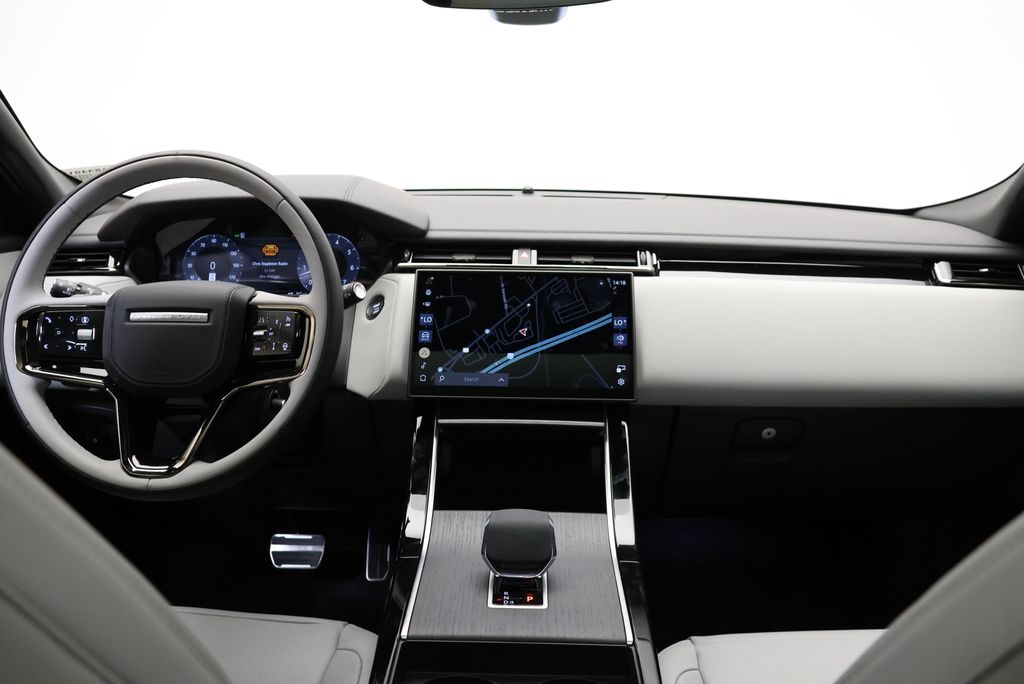 Thumbnail: 2026 Land Rover Range Rover Velar - 17