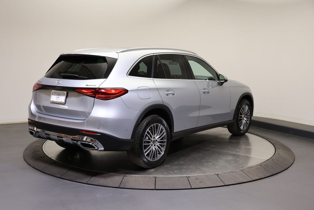 Thumbnail: 2026 Mercedes-Benz GLC - 5