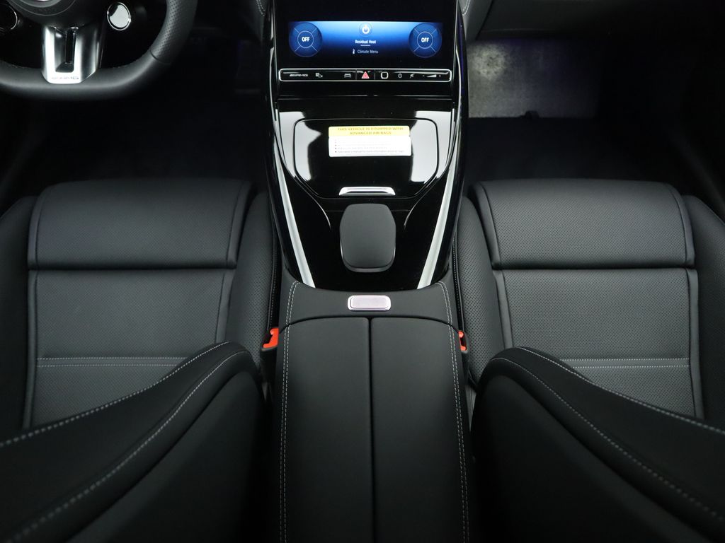 Thumbnail: 2025 Mercedes-Benz AMG GT - 18