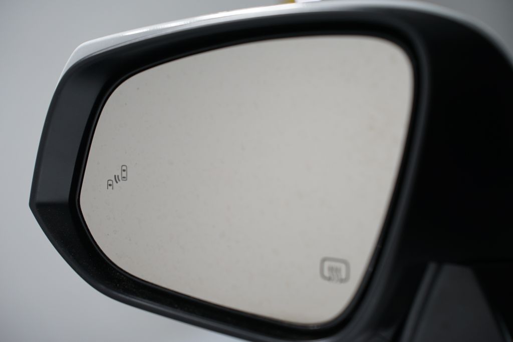 Thumbnail: 2026 Toyota Highlander - 27