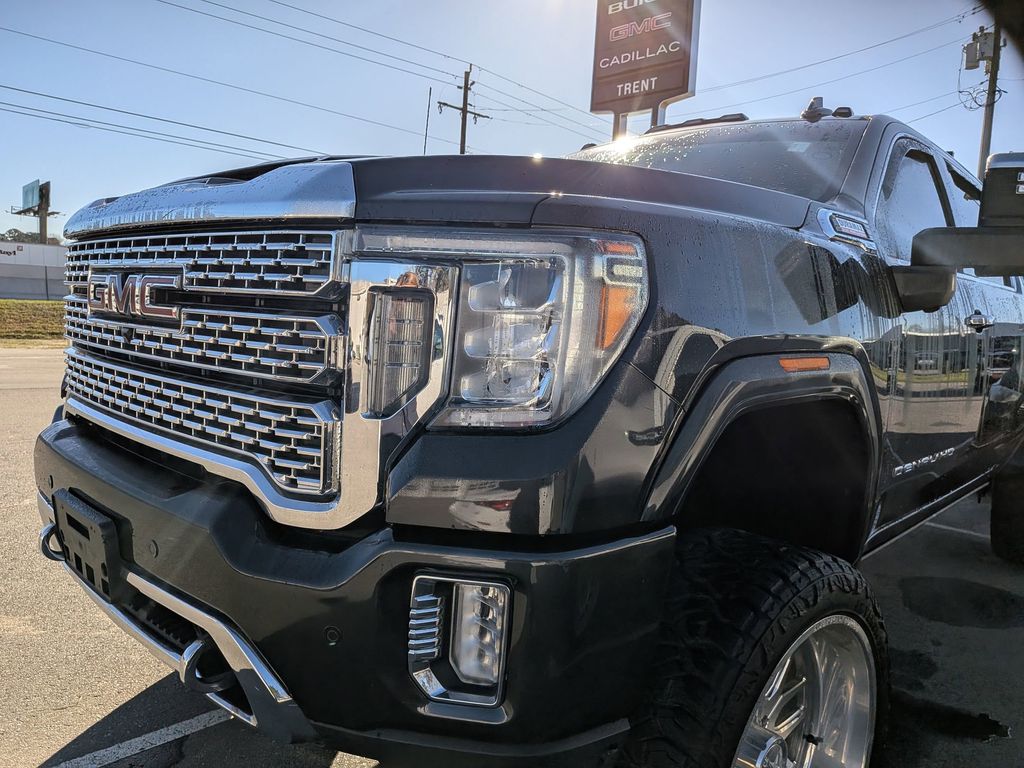 2020 GMC Sierra 3500HD Denali Crew Cab 4WD
