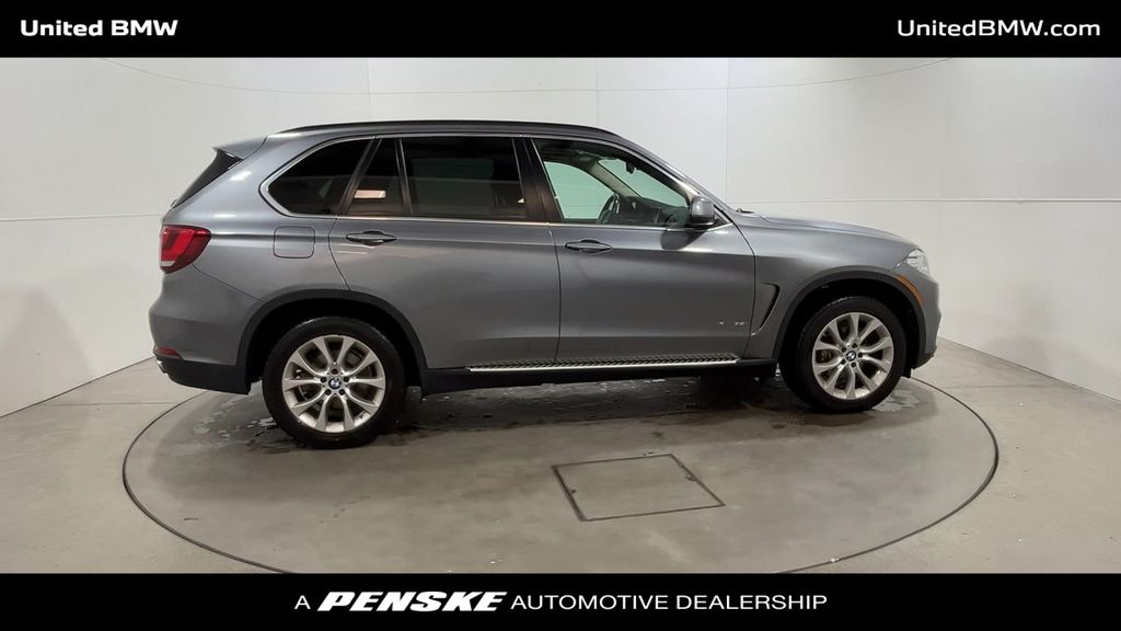 2016 BMW X5 xDrive35i 9