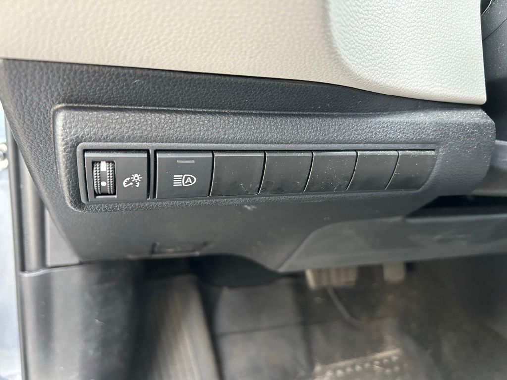 Thumbnail: 2024 Toyota Corolla - 17