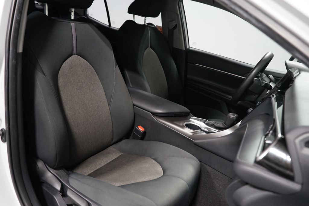 Thumbnail: 2023 Toyota Camry - 25