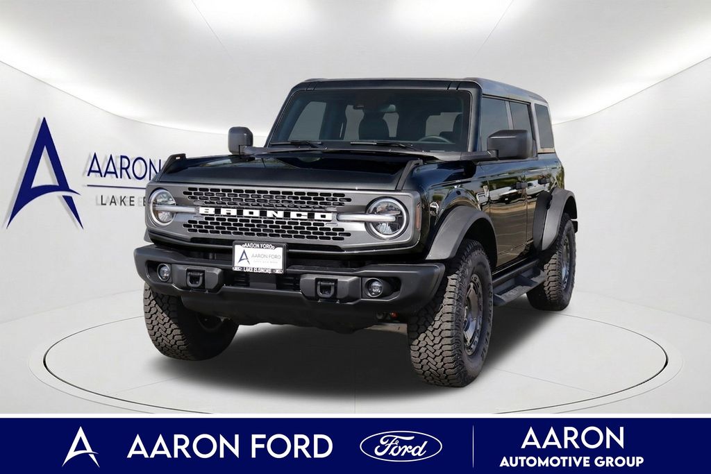 Carbonized Gray Metallic 2025 Ford Bronco SUV / Crossover Four-Wheel Drive Automatic
