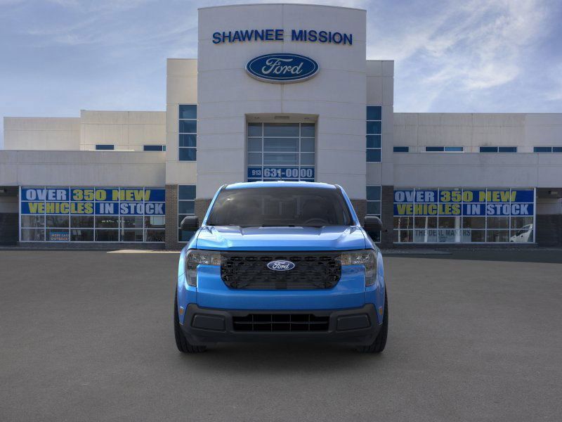 2025 Ford Maverick XL photo