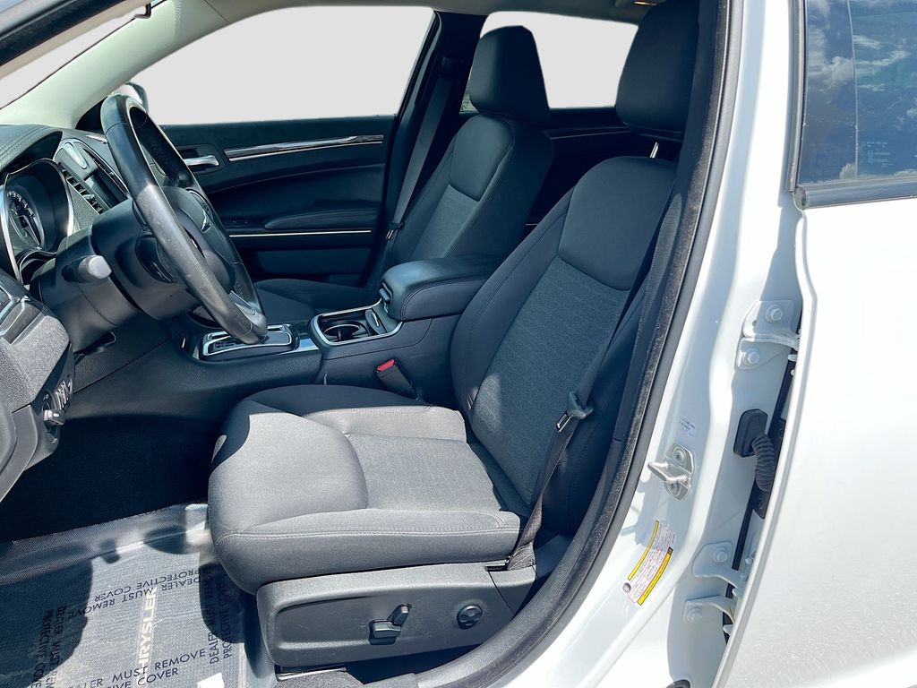 2020 Chrysler 300 Touring White at Bravo Nissan