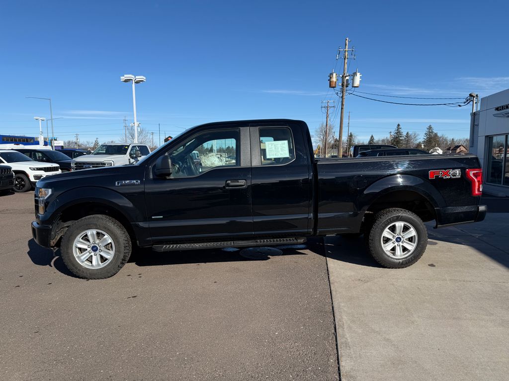 Used 2016 Black Ford XL image 4