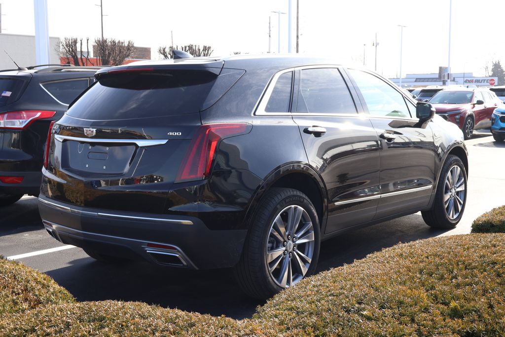Thumbnail: 2025 Cadillac XT5 - 8