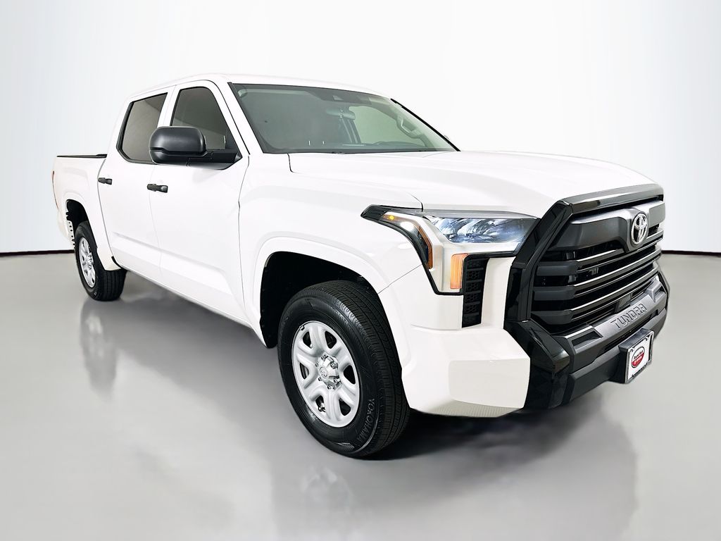 Thumbnail: 2024 Toyota Tundra - 3