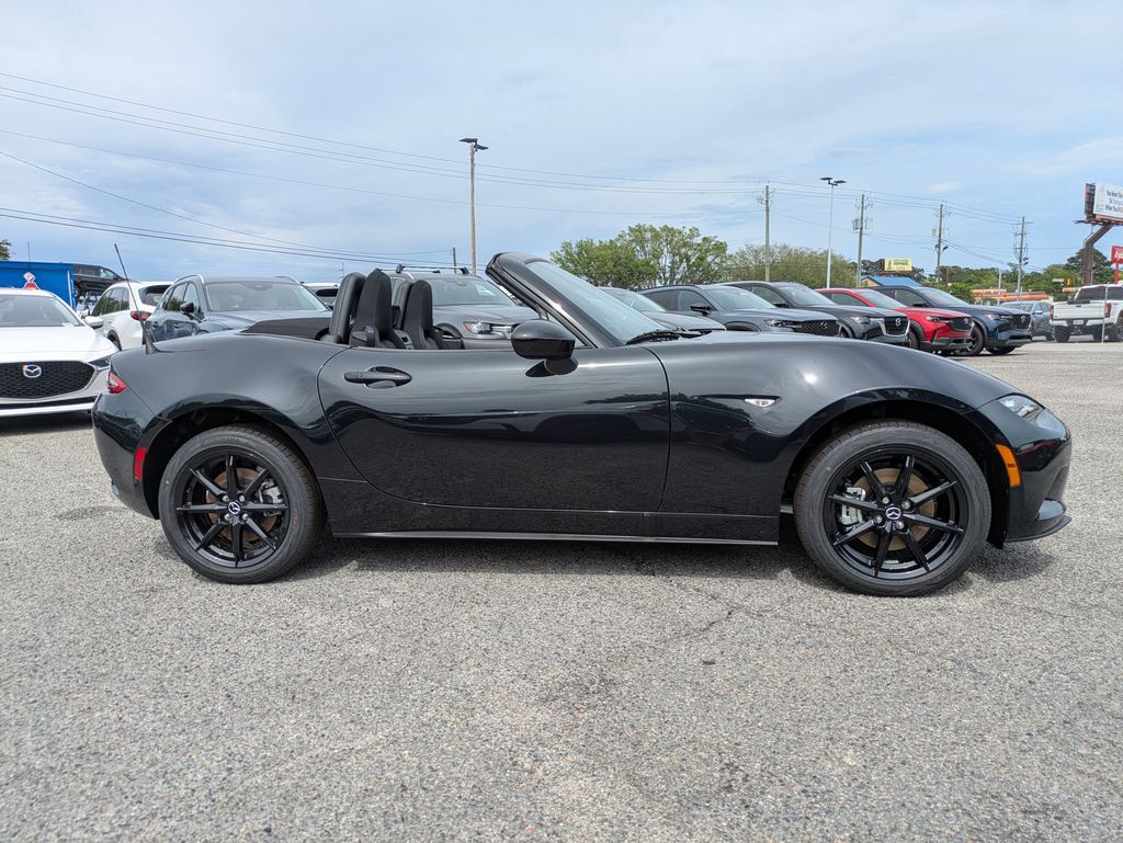 2026 Mazda MX-5 Miata Sport