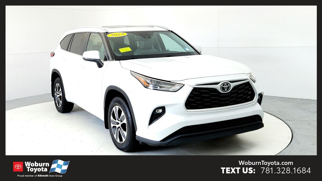 2023 Toyota Highlander XLE