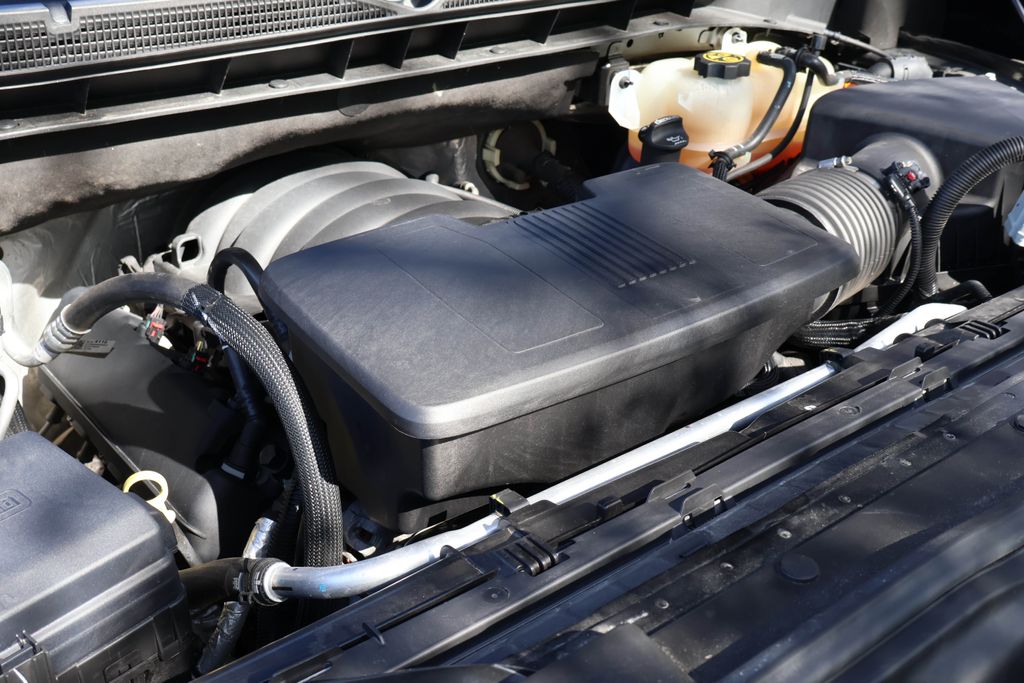 2022 Chevrolet Silverado 1500 ZR2 13